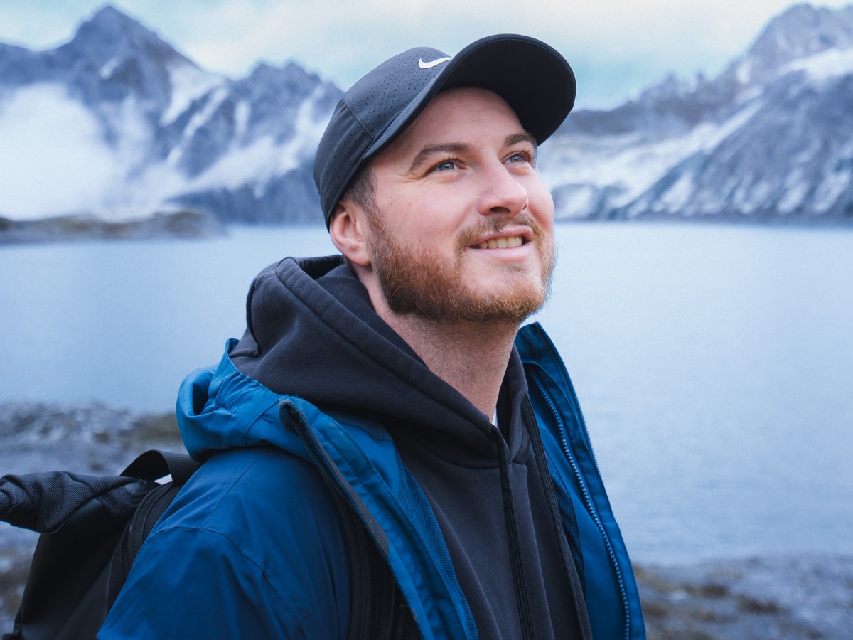 Florian Allgauer Headshot